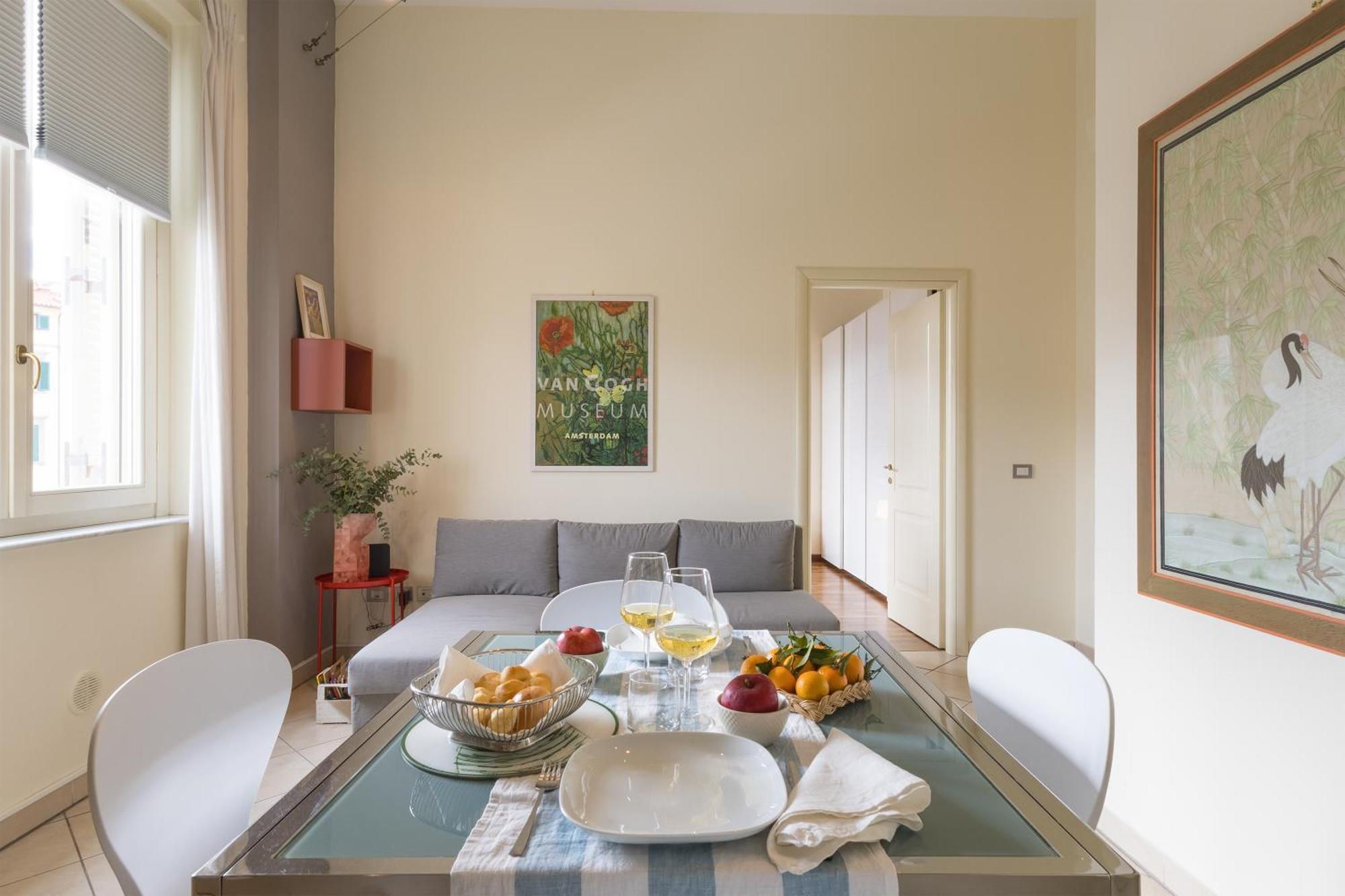 Near The Port-Elegante Appartamento Con Vista Sui Canali Livorno Exterior photo